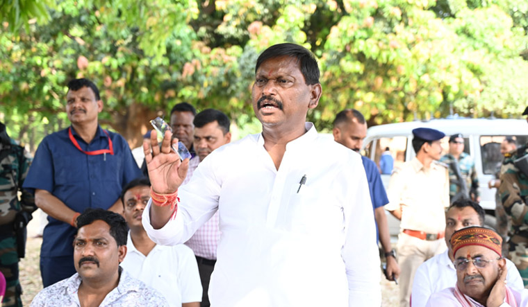 INDIA bloc indulging in scaremongering, misleading people with false statements: Arjun Munda - Vimarsana News